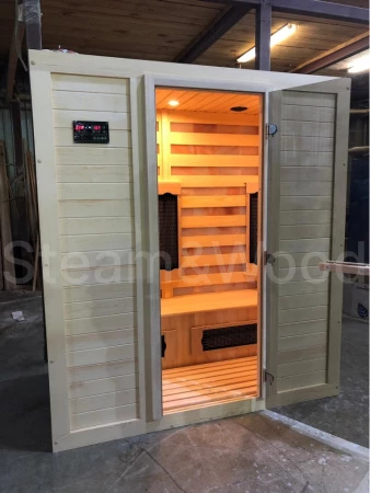 Трехместная соляная сауна Comfort из кедра с инфракрасными излучателями